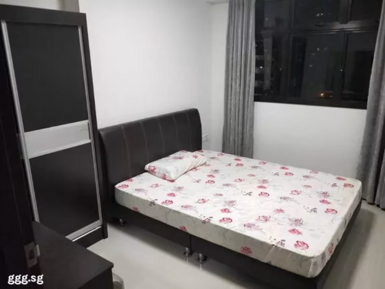 单间出租 • 马林百列 • 264 Toa Payoh East • S$1000 • 4房(3臥室) • 普通房 照片