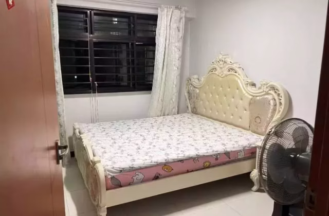 单间出租 • 樟宜 • 170A Punggol Field • S$900 • 4房(3臥室) • 普通房