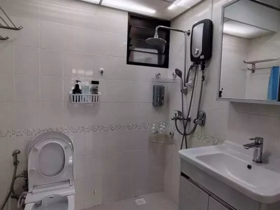 单间出租 • 碧山 • 441A Fernvale Road • S$750 • 3房(2臥室) • 普通房 照片