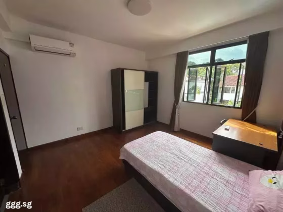 单间出租 • 诺维娜 •  Adam Place • S$1750 • 住宅公寓 • 主人房 照片
