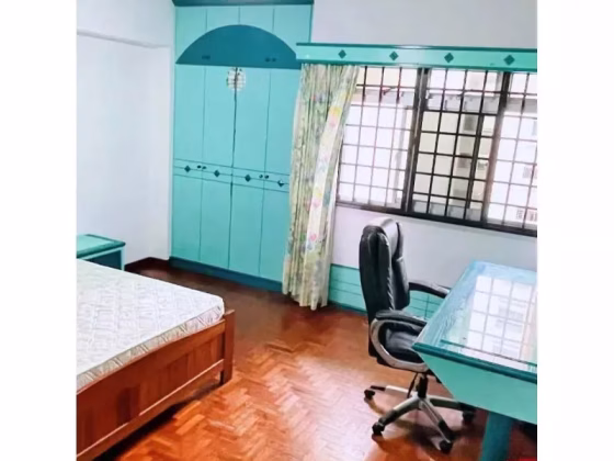 单间出租 • 宏茂桥 • 650 Pasir Ris Drive 10 • S$1000 • 5房(4臥室) • 普通房 照片