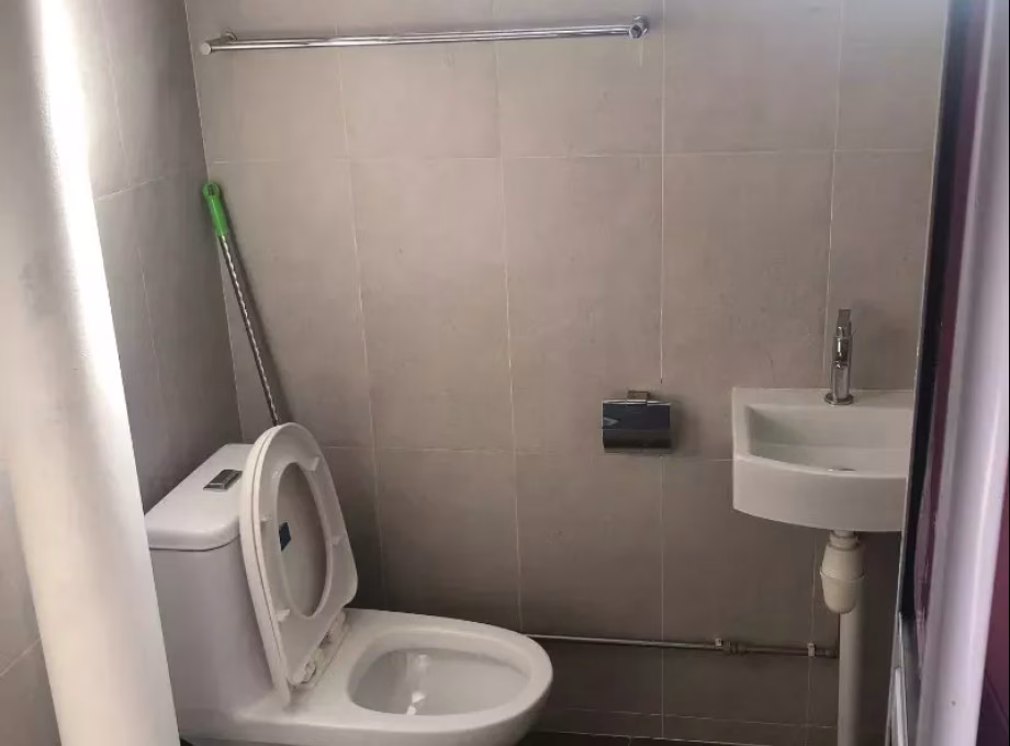 单间出租 • 武吉知马 • 421 Bedok North Road • S$850 • 3房(2臥室) • 普通房 照片