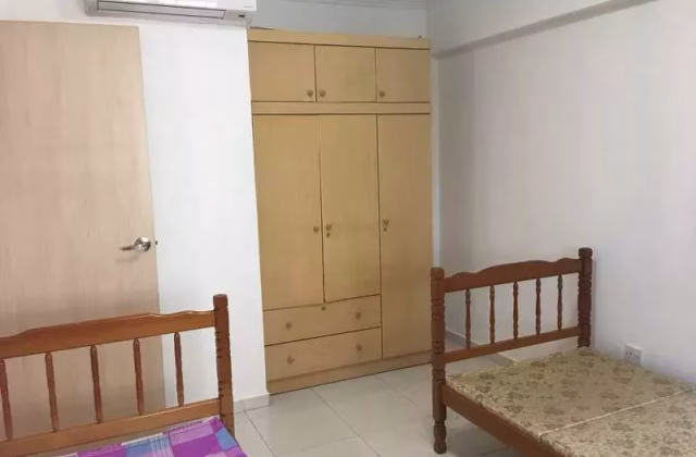 单间出租 • 林厝港 • 660A Jurong West Street 64 • S$120 • 4房(3臥室) • 普通房
