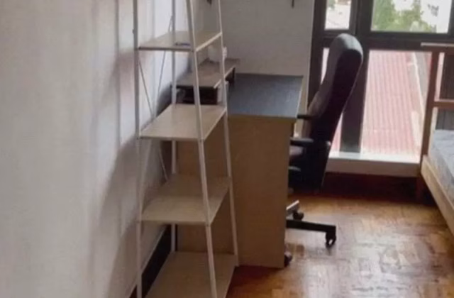 单间出租 • 欧南 •  Lorong 42 Geylang • S$1100 • 住宅公寓 • 普通房