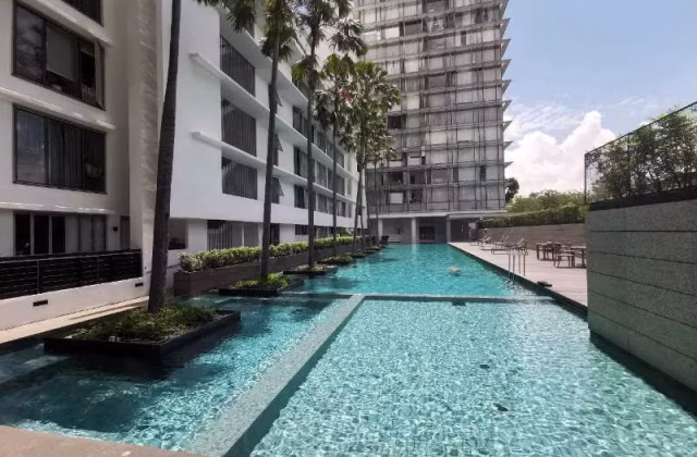 房屋出售 • 武吉知马 •  The Trumps • S$1350000 • 共管公寓 • 1292ft² / 120m²