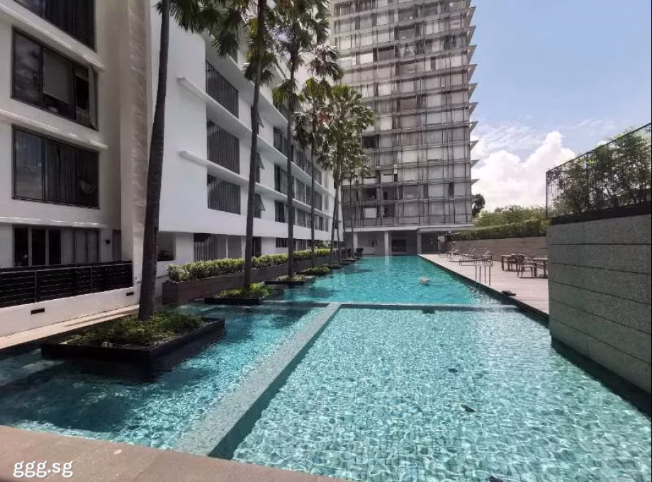 房屋出售 • 武吉知马 •  The Trumps • S$1350000 • 共管公寓 • 1292ft² / 120m² 照片