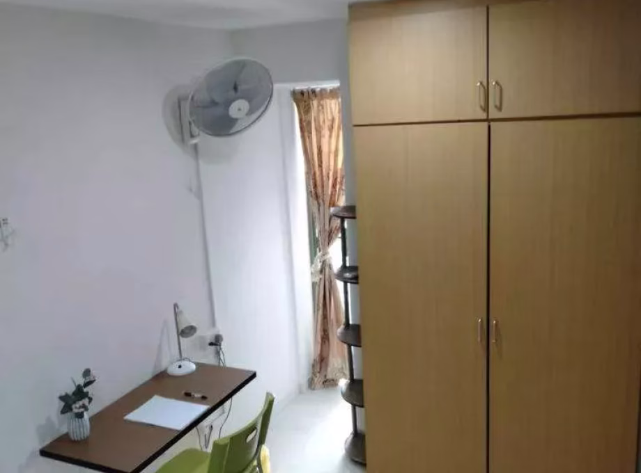 单间出租 • 欧南 •  Moro Mansion • S$1100 • 住宅公寓 • 普通房 照片