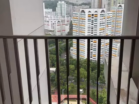 单间出租 • 武吉巴督 • 296C Bukit Batok Street 22 • S$1100 • 4房(3臥室) • 普通房 照片