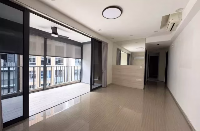 整套出租 • 后港 •  The Brownstone • S$4500 • 5房(4臥室) • 1130ft² / 104m²