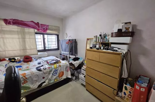 单间出租 • 乌节 • 316A Ang Mo Kio Street 31 • S$1200 • 3房(2臥室) • 普通房