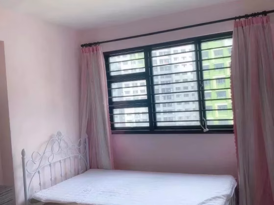 单间出租 • 梧槽 • 334B Yishun Street 31 • S$1500 • 3房(2臥室) • 主人房 照片