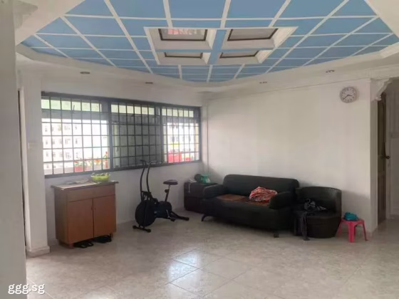 房屋出售 • 林厝港 • 737 Jurong West Street 75 • S$568888 • 3房(2臥室) • 1141ft² / 106m² 照片