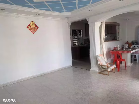房屋出售 • 林厝港 • 737 Jurong West Street 75 • S$568888 • 3房(2臥室) • 1141ft² / 106m² 照片