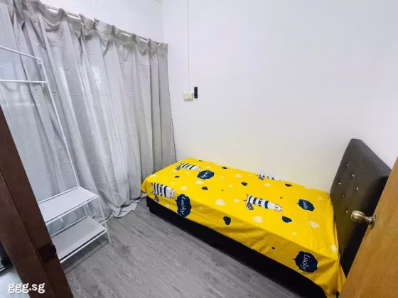 单间出租 • 中央集水区 • UPPER PAYA LEBAR ROAD (534941) • S$750 • 联排排屋 • 普通房 照片
