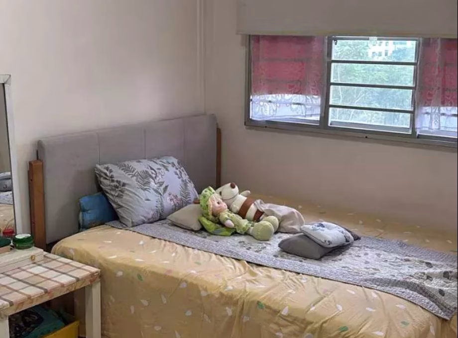 单间出租 • 三巴旺 • 895B Woodlands Drive 50 • S$700 • 3房(2臥室) • 普通房 照片