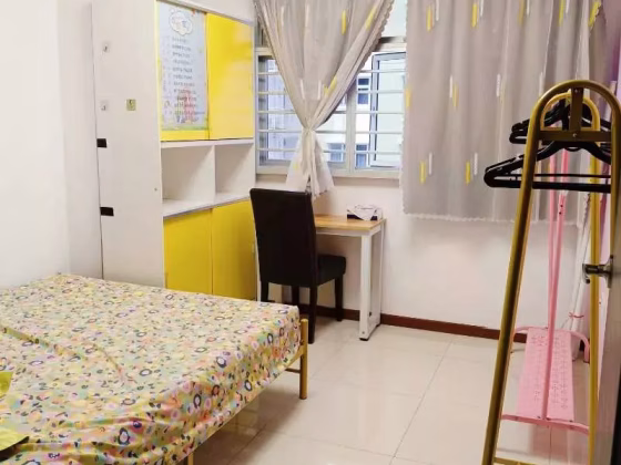 单间出租 • 梧槽 • 671B Yishun Avenue 4 • S$700 • 3房(2臥室) • 普通房 照片