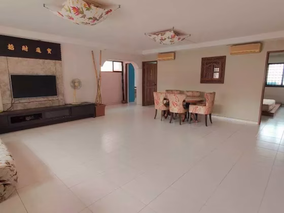 整套出租 • 芽笼 • 431 Choa Chu Kang Avenue 4 • S$3800 • 5房(4臥室) • 1400ft² / 130m² 照片