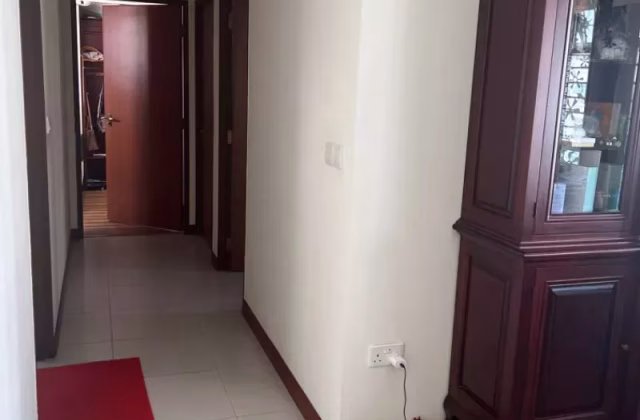 单间出租 • 梧槽 • 316C Yishun Avenue 9 • S$900 • 5房(4臥室) • 普通房