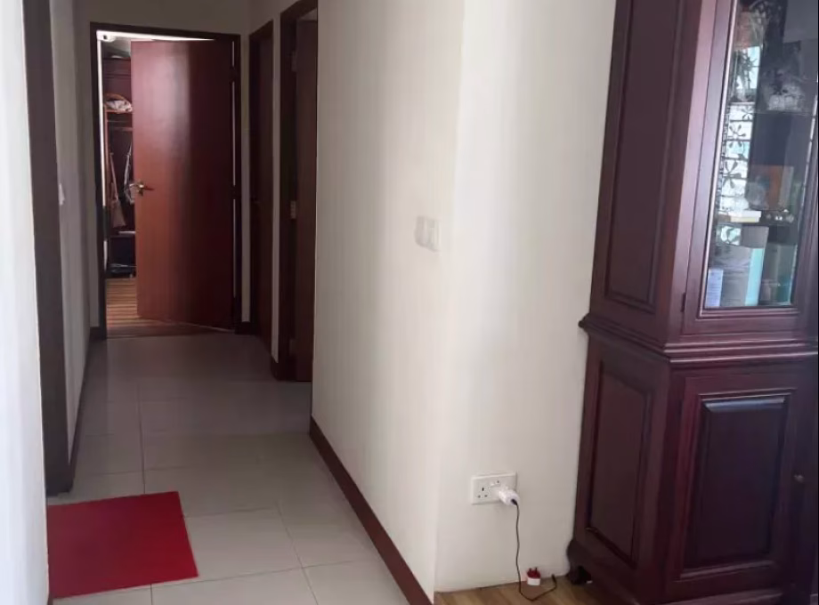 单间出租 • 梧槽 • 316C Yishun Avenue 9 • S$900 • 5房(4臥室) • 普通房 照片