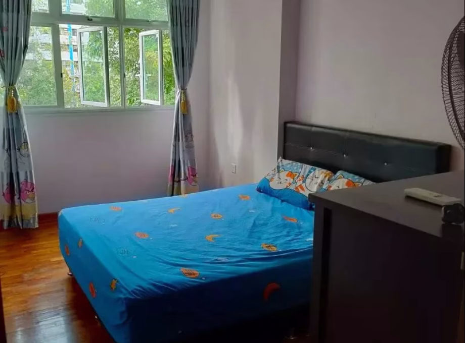 单间出租 • 梧槽 • 318B Yishun Avenue 9 • S$850 • 4房(3臥室) • 普通房 照片
