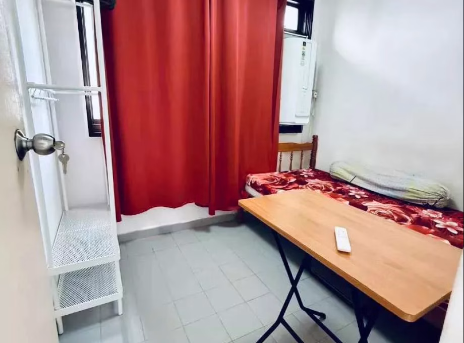 单间出租 • 马林百列 • 159 Lorong 1 Toa Payoh • S$750 • 3房(2臥室) • 佣人房 照片