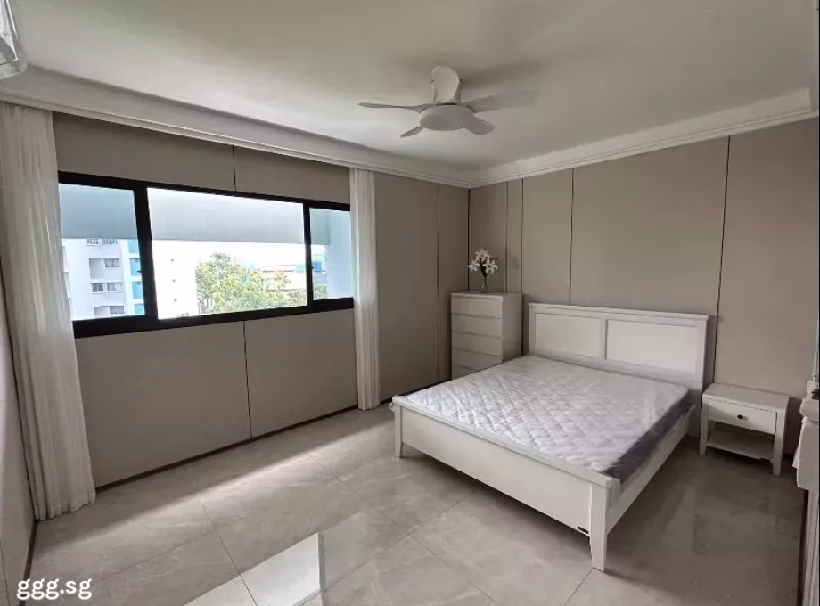 单间出租 • 西部集水区 • 277 Tampines Street 22 • S$1100 • 4房(3臥室) • 佣人房 照片