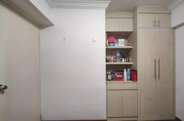 单间出租 • 后港 • 410 Sembawang Drive • S$1000 • 4房(3臥室) • 普通房