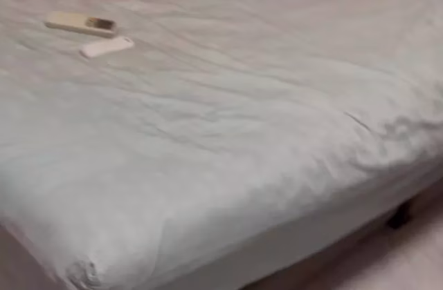 单间出租 • 林厝港 • 980 Jurong West Street 93 • S$600 • 5房(4臥室) • 普通房