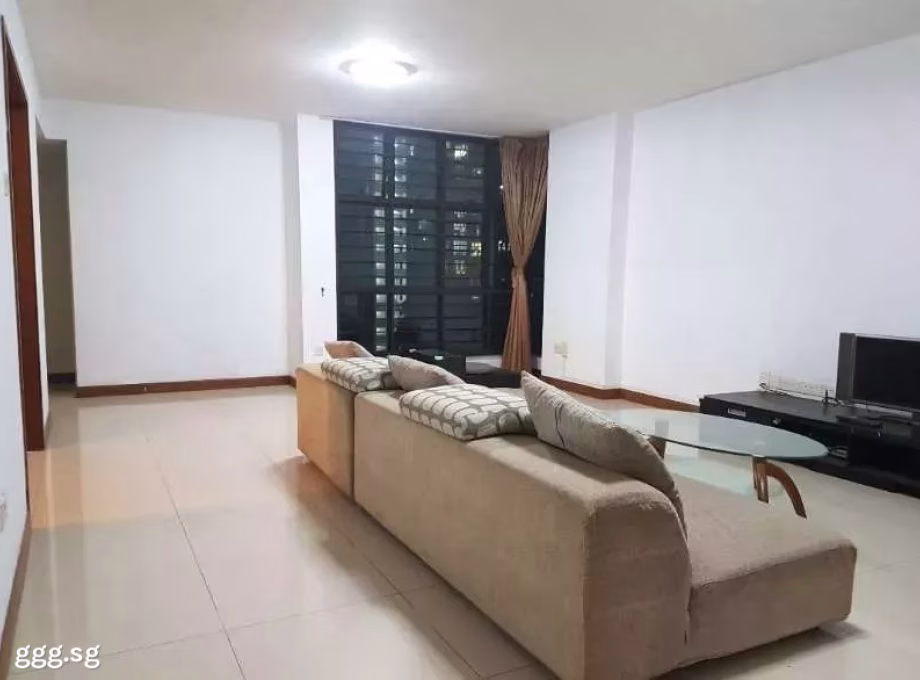整套出租 • 红山 • 626 Senja Road • S$3500 • 3房(2臥室) •  照片