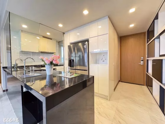 房屋出售 • 纽顿 •  Vista Residences • S$2500000 • 共管公寓 • 1195ft² / 111m² 照片