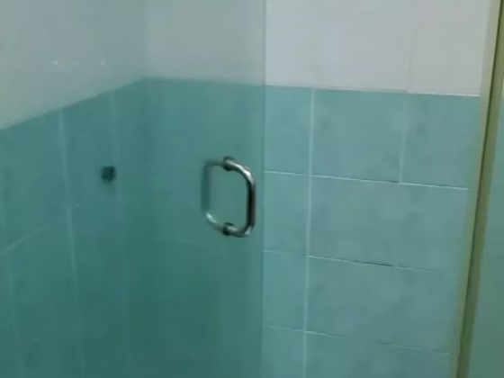 单间出租 • 林厝港 • 989B Jurong West Street 93 • S$1400 • 4房(3臥室) • 主人房 照片