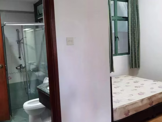 单间出租 • 西部集水区 •  Changi Court • S$1150 • 共管公寓 • 普通房 照片