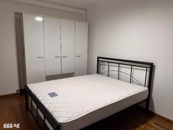 单间出租 • 碧山 • 192B Rivervale Drive • S$850 • 5房(4臥室) • 普通房 照片