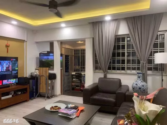 房屋出售 • 芽笼 • 2 Teck Whye Avenue • S$558000 • 4房(3臥室) • 1216ft² / 112m² 照片