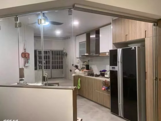 房屋出售 • 芽笼 • 2 Teck Whye Avenue • S$558000 • 4房(3臥室) • 1216ft² / 112m² 照片