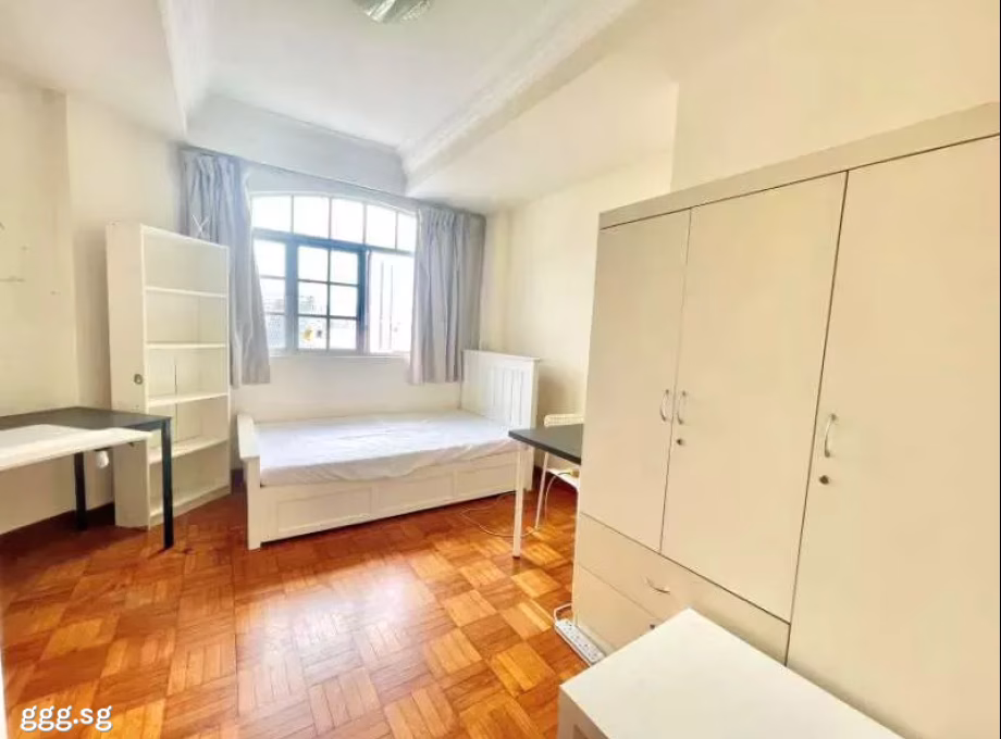 单间出租 • 中央集水区 •  8 Eden Grove • S$1500 • 住宅公寓 • 普通房 照片