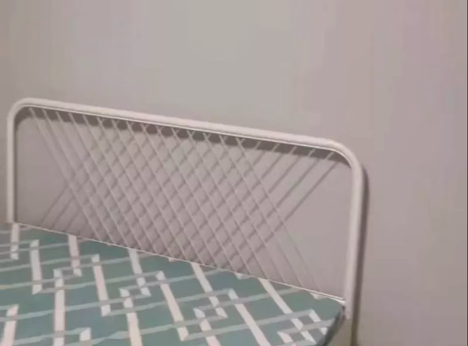 单间出租 • 梧槽 • 253 Yishun Ring Road • S$1100 • 4房(3臥室) • 普通房 照片
