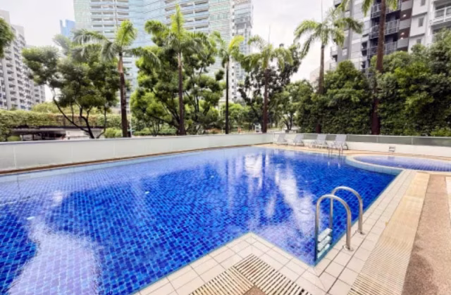 单间出租 • 纽顿 •  Apleton View • S$1600 • 住宅公寓 • 普通房