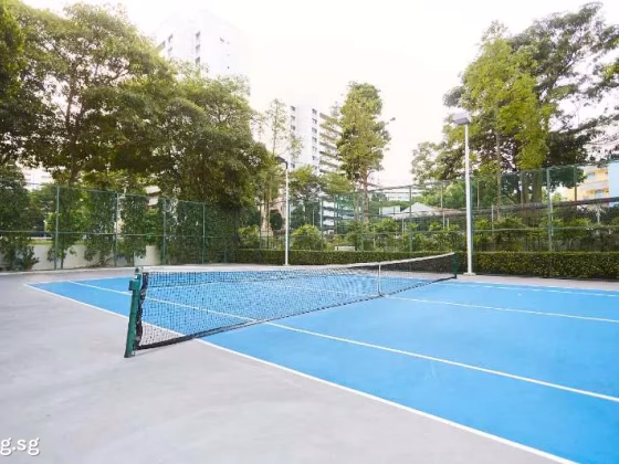 单间出租 • 林厝港 •  The Lakeshore • S$1780 • 住宅公寓 • 普通房 照片