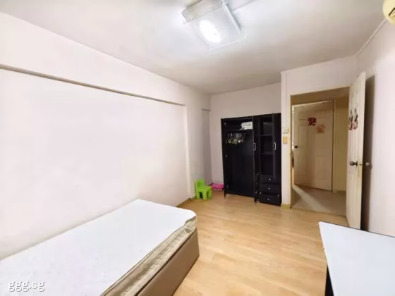 单间出租 • 林厝港 • 478 Jurong West Street 41 • S$850 • 4房(3臥室) • 普通房 照片
