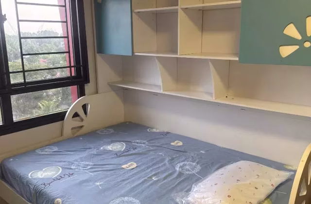 单间出租 • 后港 •  Sun Plaza • S$888 • 住宅公寓 • 普通房