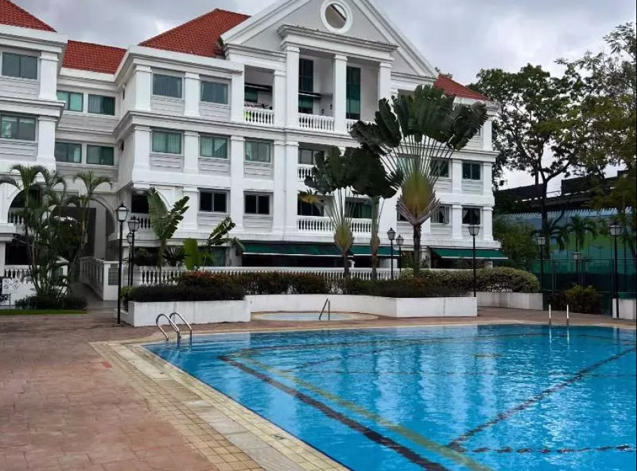 单间出租 • 武吉知马 •  Stratford Court • S$500 • 共管公寓 • 普通房 照片