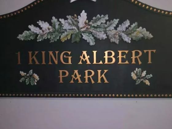 单间出租 • 诺维娜 •  1 King Albert Park • S$1100 • 共管公寓 • 普通房 照片