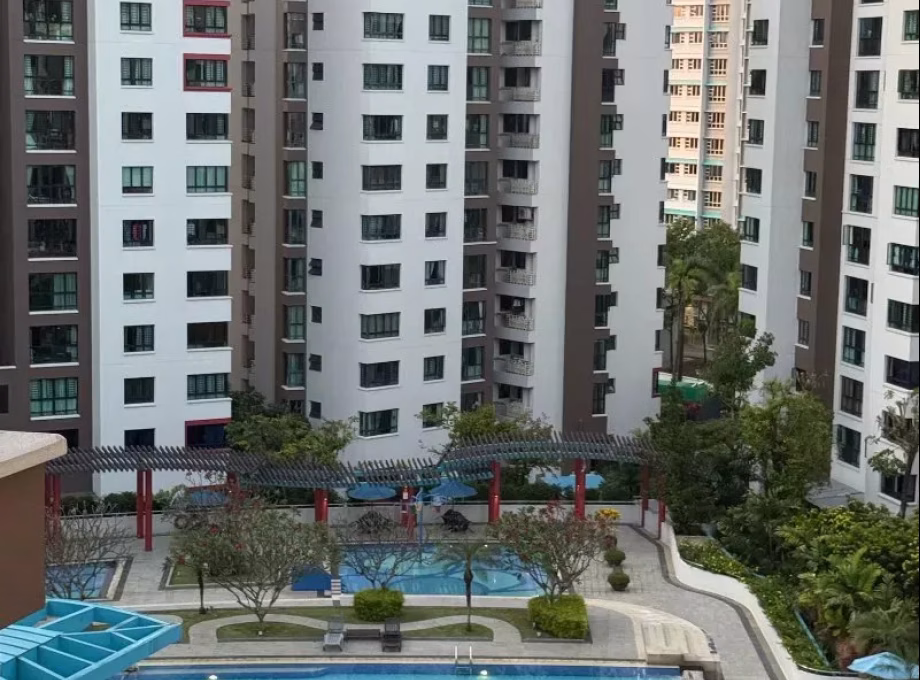 单间出租 • 三巴旺 •  Woodsvale • S$950 • 共管公寓 • 普通房 照片