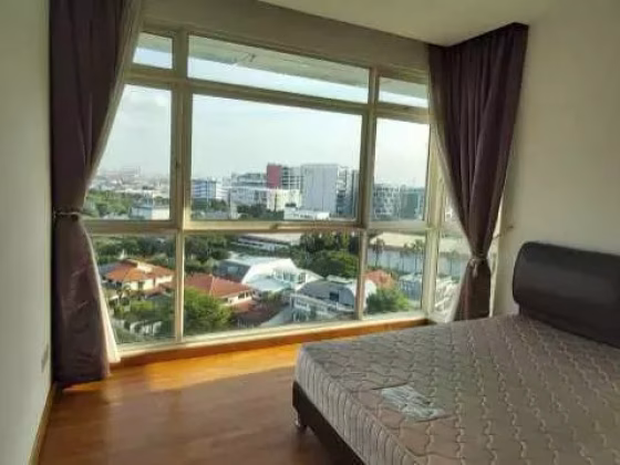 整套出租 • 武吉班让 •  Monterey Park Condominium • S$5500 • 共管公寓 • 1313ft² / 121m² 照片