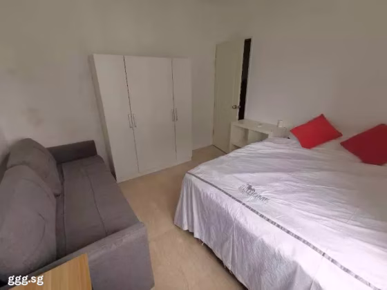 单间出租 • 勿洛 •  River Valley Court • S$1350 • 住宅公寓 • 普通房 照片