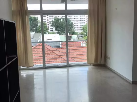 单间出租 • 中央集水区 •  Eden Crest • S$2600 • 住宅公寓 • 主人房 照片
