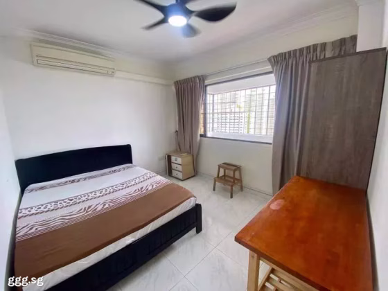 单间出租 • 马林百列 •  Braddell View • S$1280 • 住宅公寓 • 普通房 照片