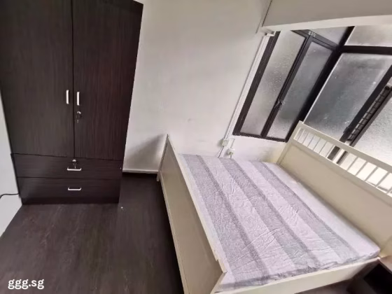 单间出租 • 武吉知马 •  East Grove • S$1180 • 住宅公寓 • 普通房 照片