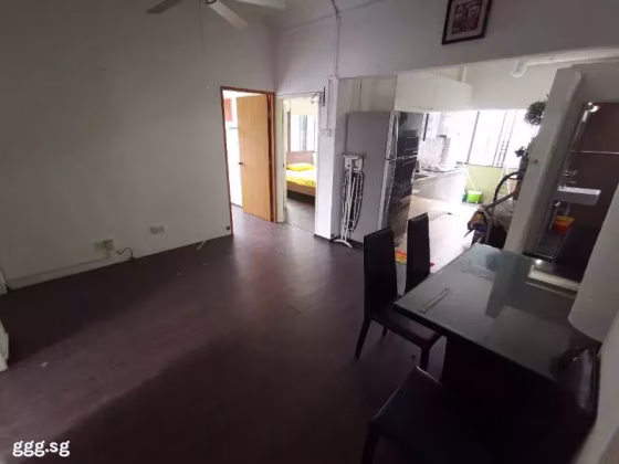 单间出租 • 武吉知马 •  East Grove • S$1180 • 住宅公寓 • 普通房 照片